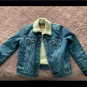 Levi’s Original Sherpa Trucker Jacket